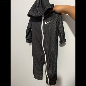 (SOLD) Infant Boy Nike Sweatsuit